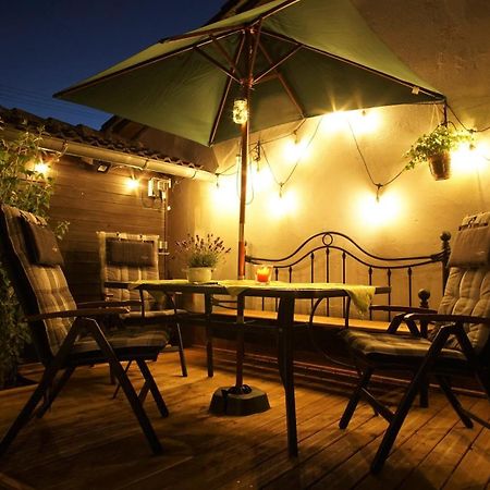 Rosi'S Haeusle Schwarzwald / Terasse Mit Garten Fluorn-Winzeln Exterior foto
