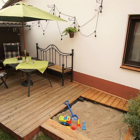 Rosi'S Haeusle Schwarzwald / Terasse Mit Garten Fluorn-Winzeln Exterior foto